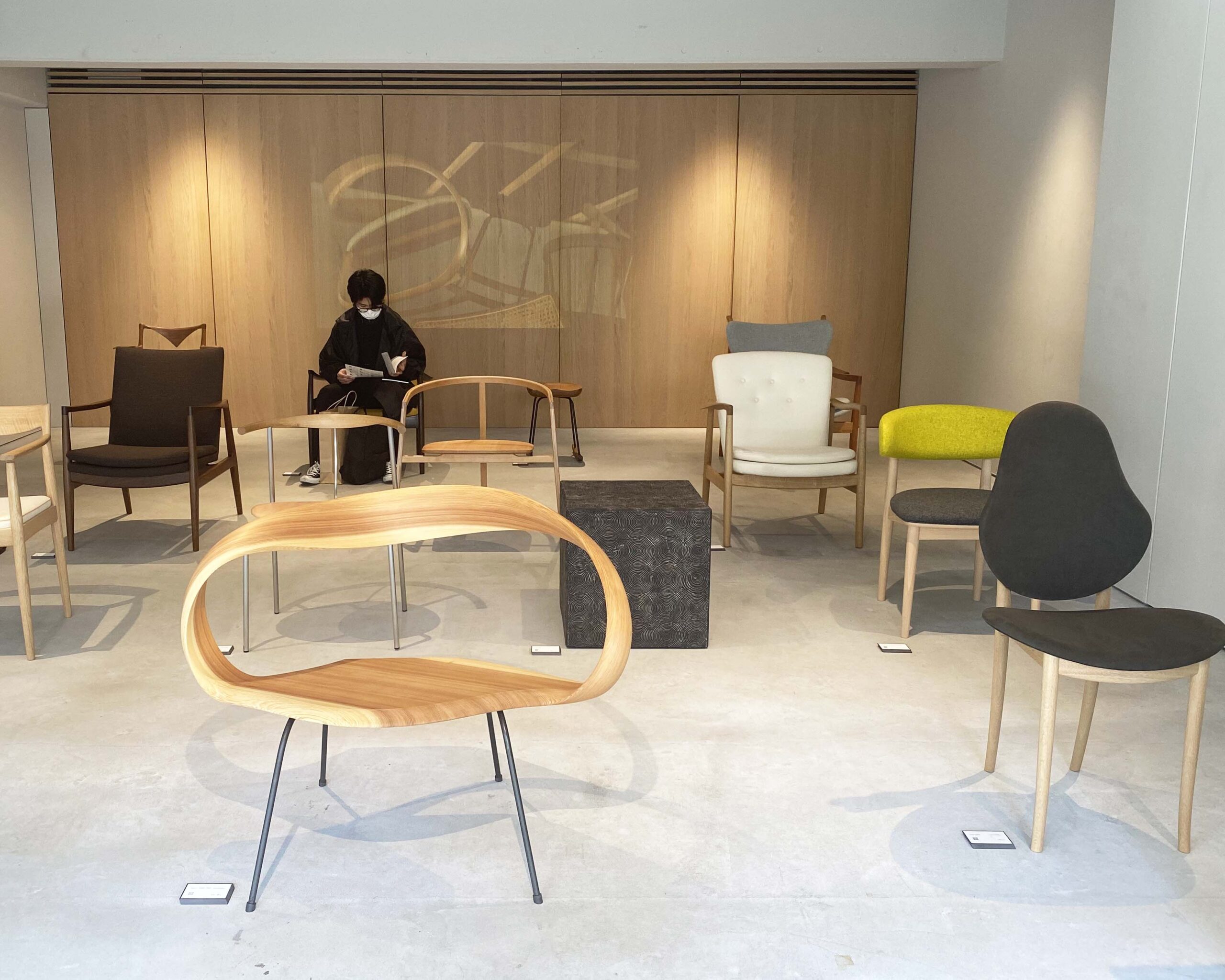 椅子ばかりの展示会～CHAIRMAKER TAKAYAMA JAPAN in TOKYO～